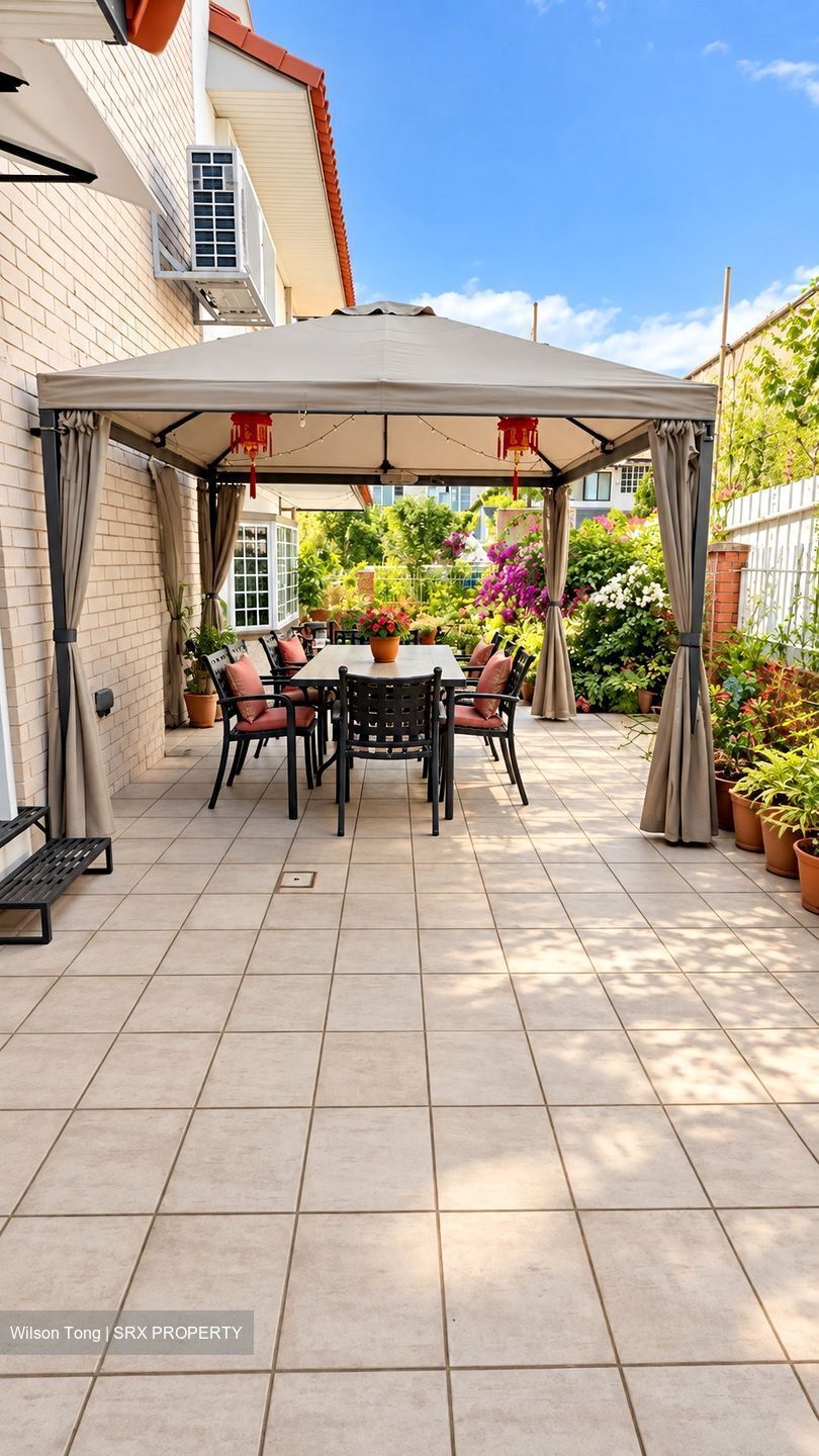 East Coast Hill (D16), Semi-Detached #628870651